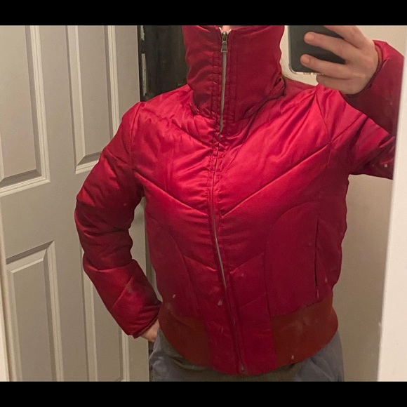 Red winter jacket - Picture 3 of 3